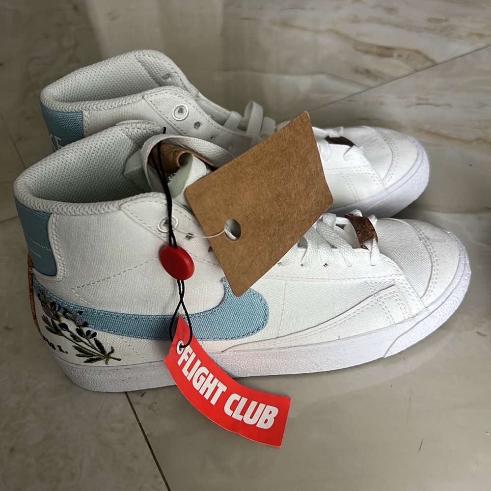 W BLAZER MID ‘77 SE